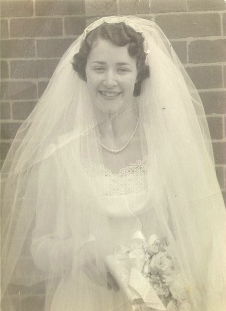 Elaine Claire Thynne